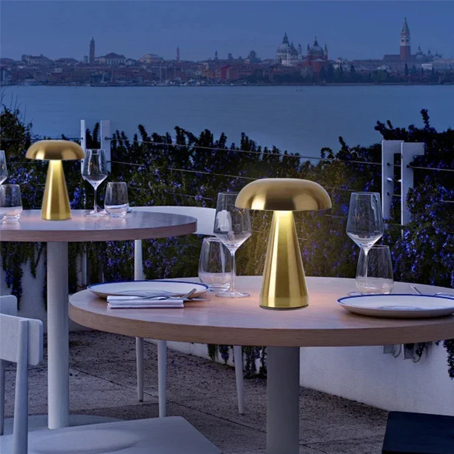 Lampa Stołowa LED Retro Grzybe – Mushroom Table Lamp recenzja i cena